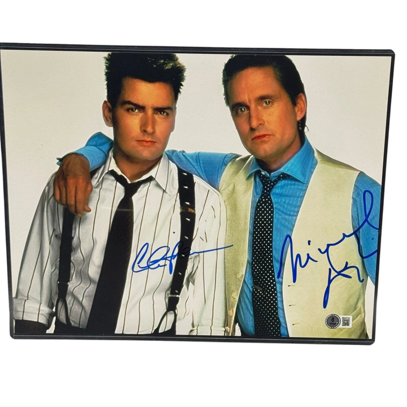 Charlie Sheen, Michael Douglas Signed 11x14 Wall Street Photo Autograph Beckett