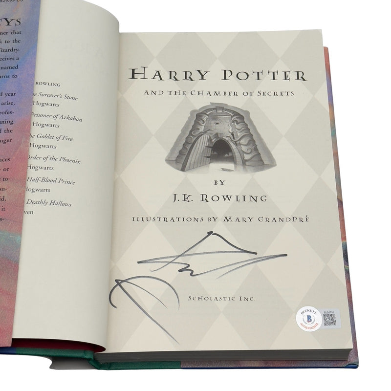 Daniel Radcliffe Signed Harry Potter Chamber of Secrets Book Autograph Beckett!!