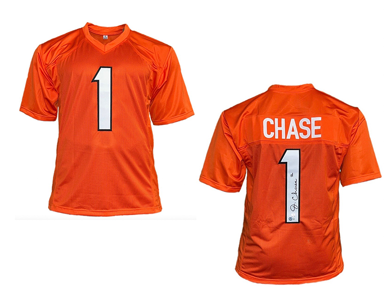 Ja'Marr Chase Autographed Orange Pro Style Football Jersey (Beckett)