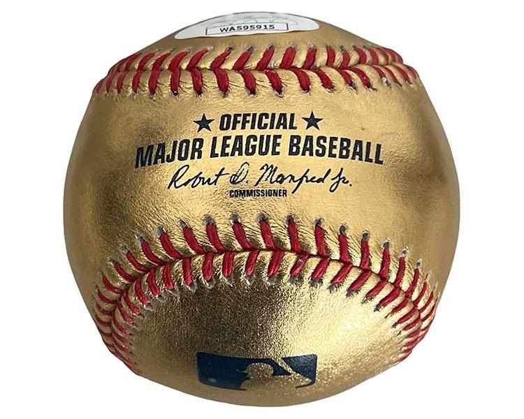 Tom Glavine Autographed Rawlings Official MLB Gold Baseball (JSA) HOF Inscription