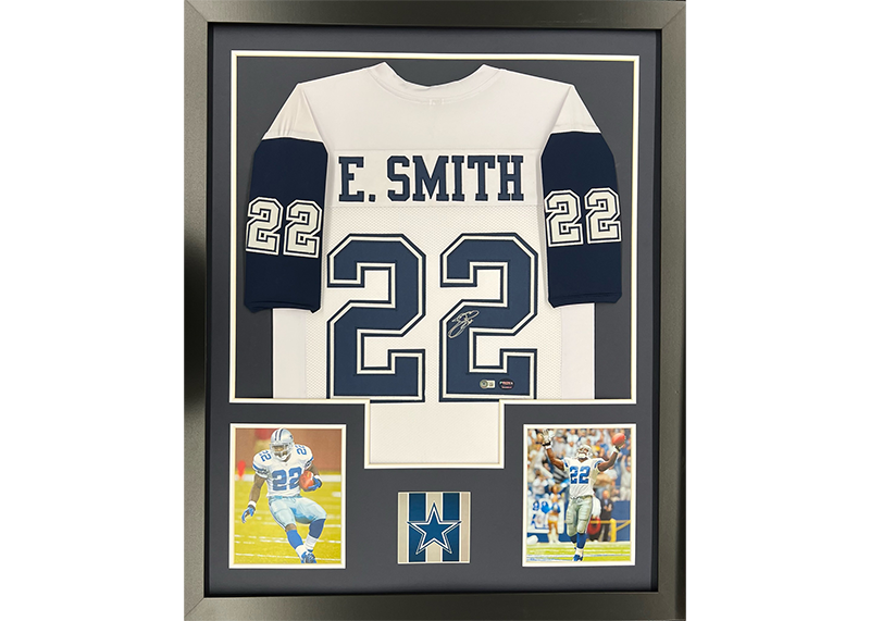 Emmitt Smith Autographed White Framed Football Jersey (Beckett) 35x44
