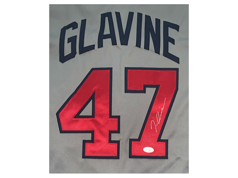 Tom Glavine Autographed Pro Style Baseball Jersey Gray (JSA)