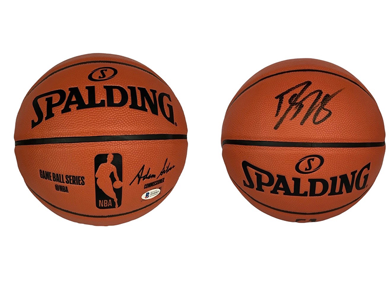 Dwight Howard Autographed Spalding NBA Game Series Basketball (JSA)